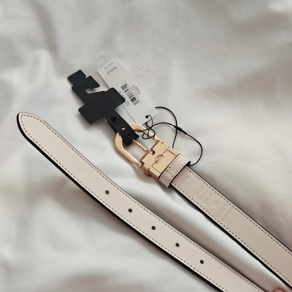 New Coach Classic Buckle Cut To Size Reversible Belt 25 Mm Sand/Chalk CX057 $128 - Picture 4 of 5
